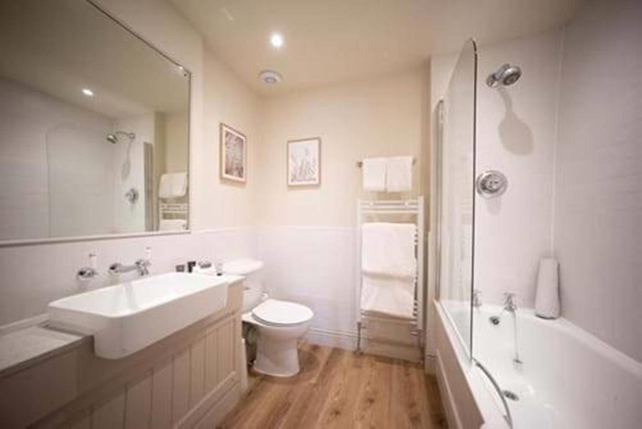 Hotel Feversham Arms & Verbena