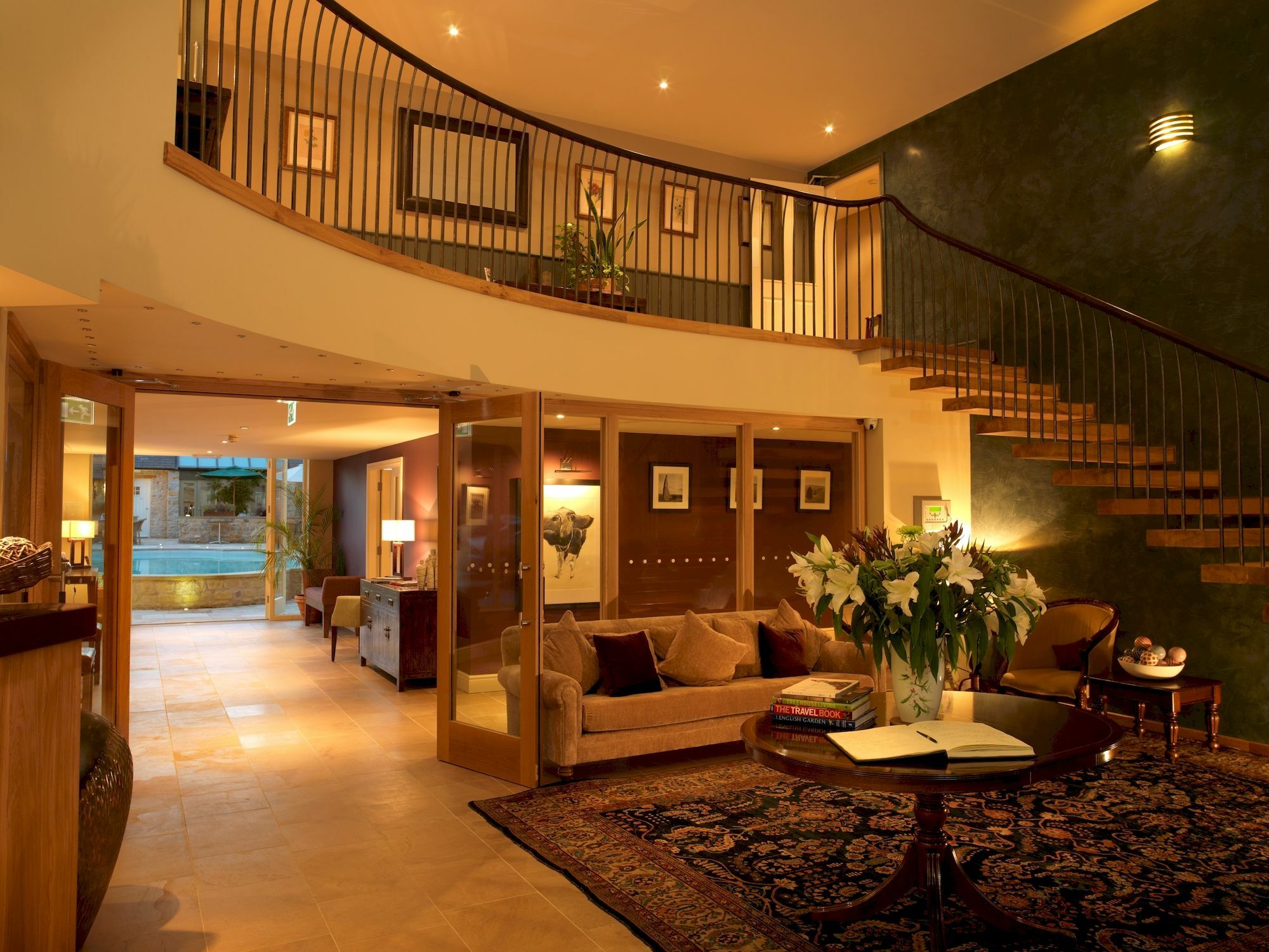 Feversham Arms & Verbena Hotel 4*