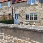 8 Pottergate Mews