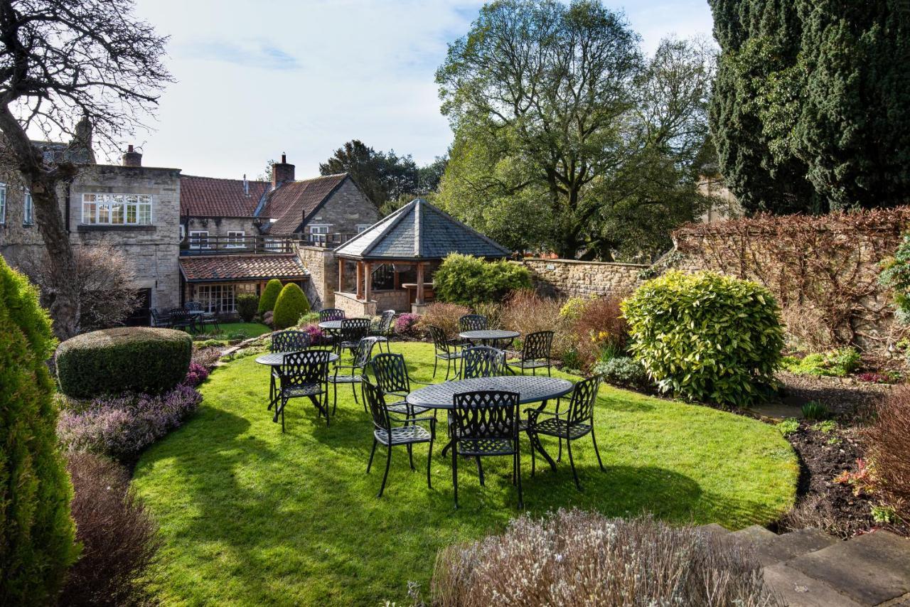 Inn The Black Swan - The Collection Group 4*