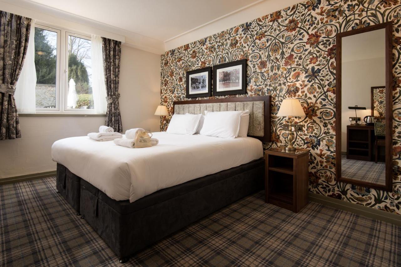 The Black Swan - The Collection Group Inn