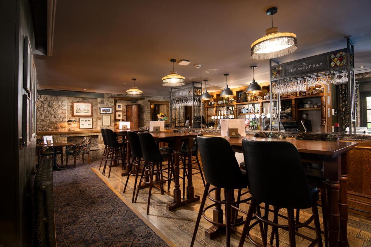 The Black Swan - The Collection Group Inn 4*