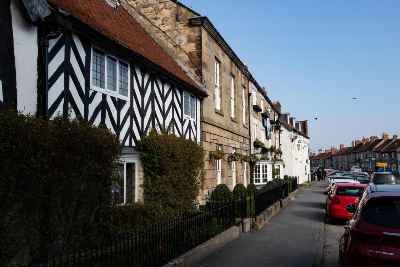 The Black Swan - The Collection Group 4* Helmsley