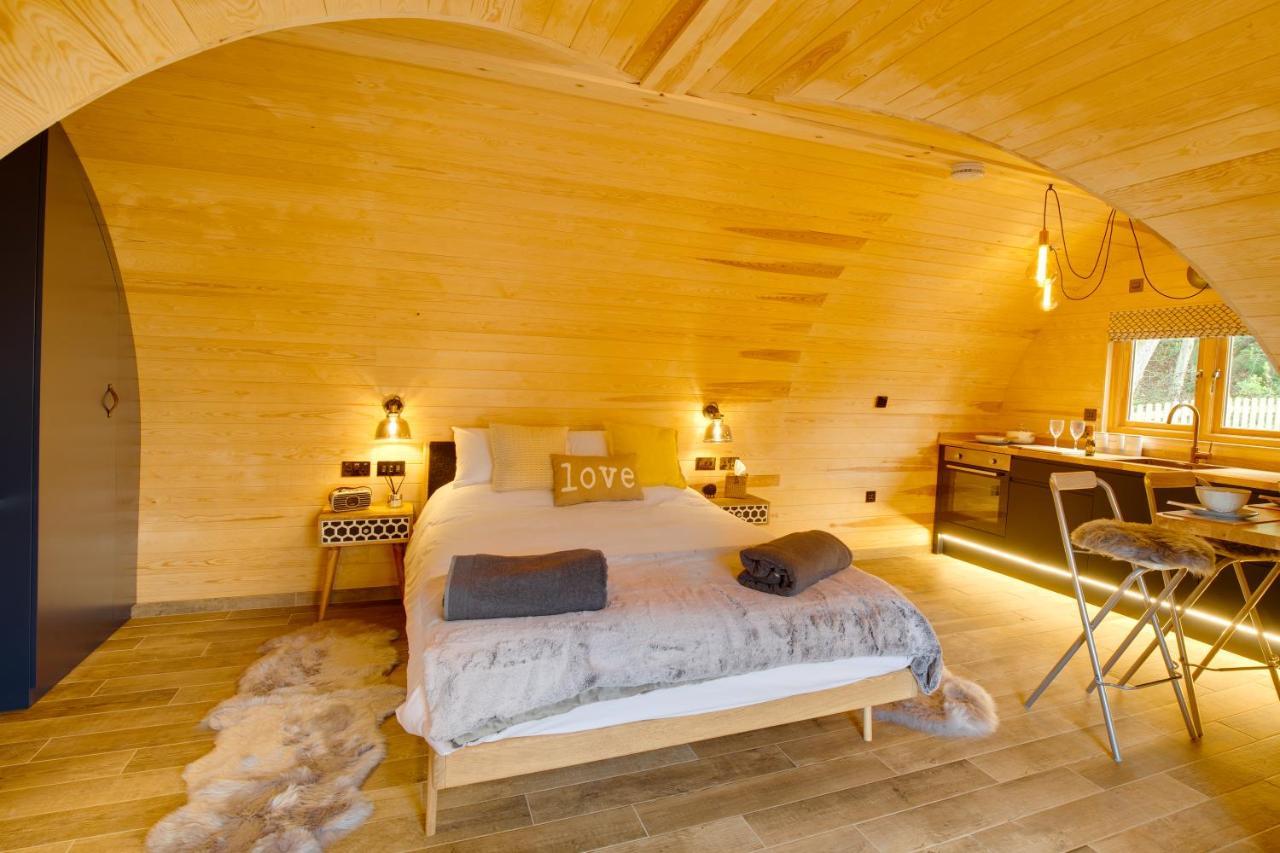 Campsite Cliff Stud Retreat - Luxury And Cosy