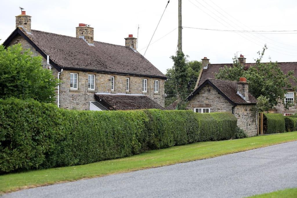 Cliff Stud Retreat, Helmsley, Frankel Holiday home *