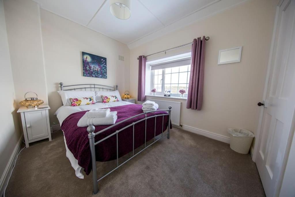 Cliff Stud Retreat, Helmsley, Frankel Holiday home *
