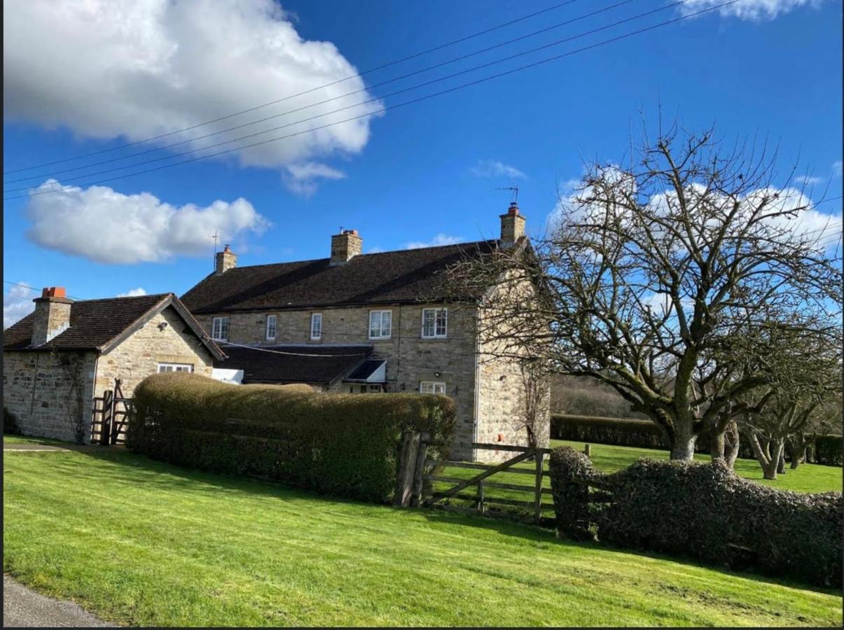 Cliff Stud Retreat - Luxury And Cosy *