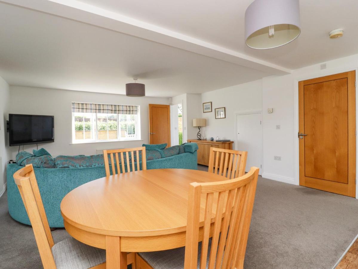 8 Pottergate Mews