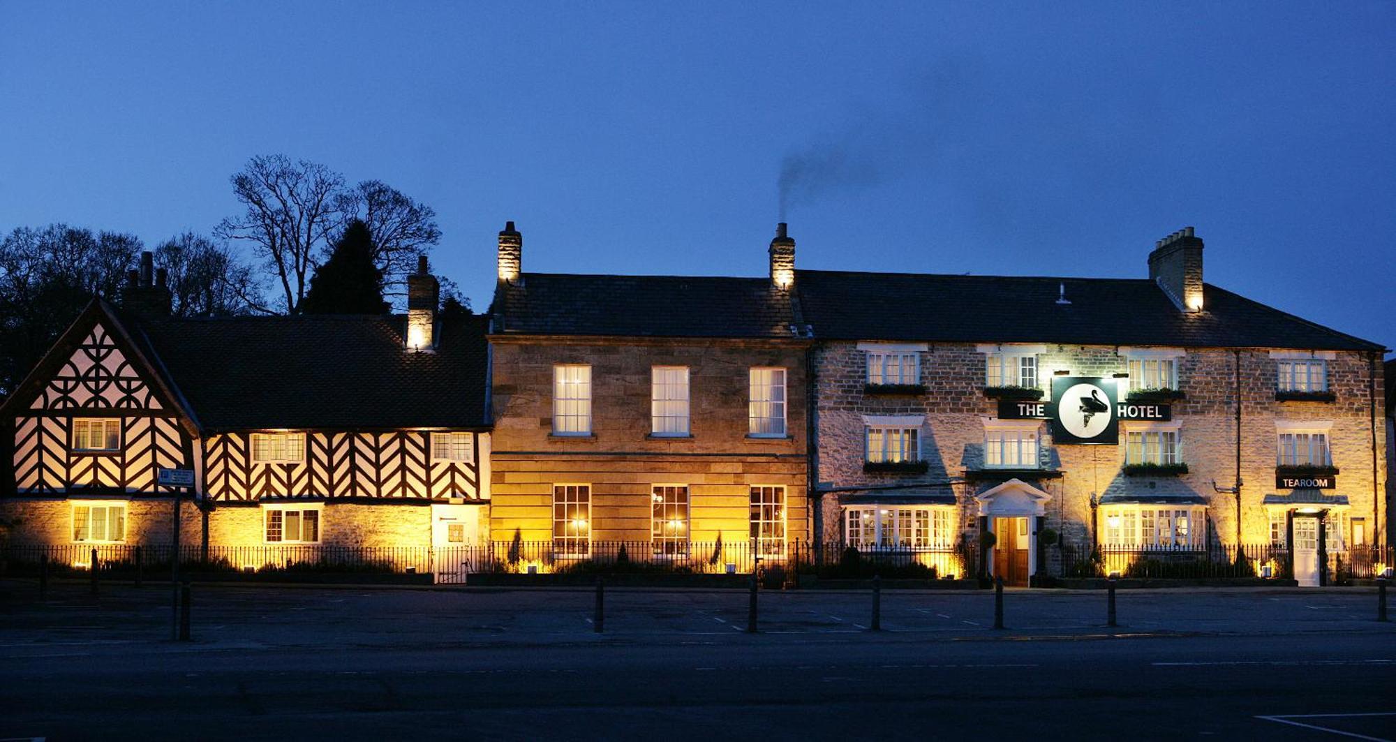The Black Swan - The Collection Group Helmsley