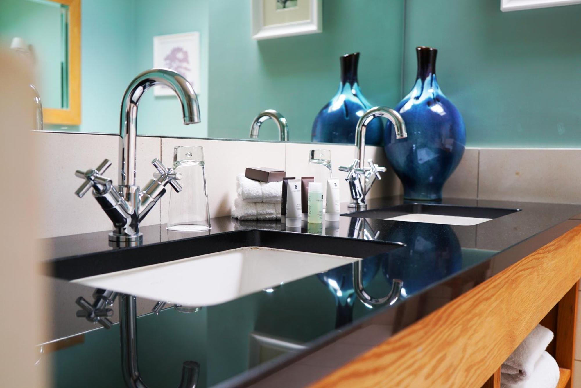 Feversham Arms & Verbena 4*