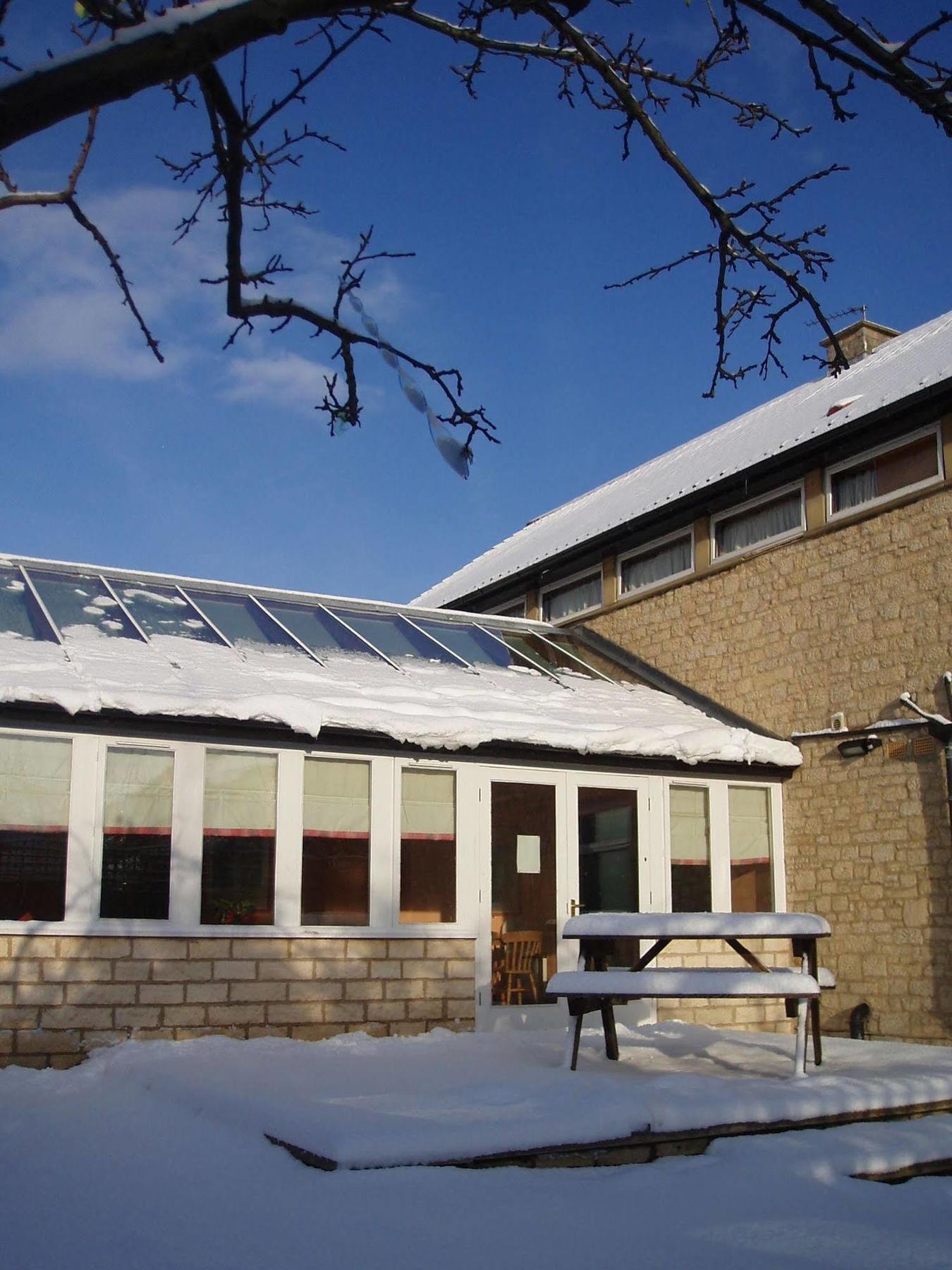 Hotel Yha -